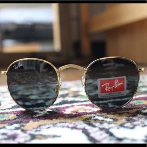 *AUTHENTIC* Round Ray-Ban Sunglasses